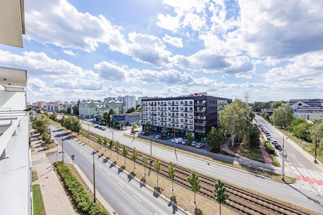 Fajny Apartament Z Parkingiem, Obok Metra. Varsóvia Exterior foto